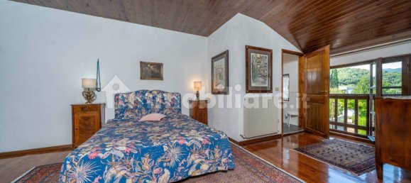 4 غرف نوم فيلا في Udine, Italy رقم 376551 23