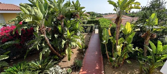 3 bedrooms Villa in Syracuse, Italy No. 250210 16