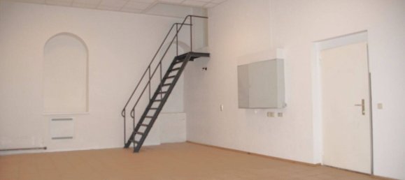 5-salle Bâtiment à Burgenlandkreis, Germany No. 274305 4