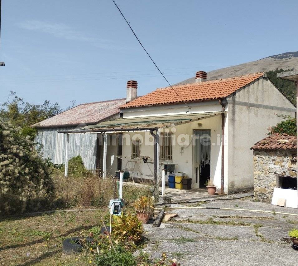 1 bedroom Apartment in Lauria, Italy No. 31845