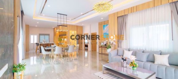 Кафе / ресторан с 3 спальнями в Паттайя, Таиланд № 19557 16