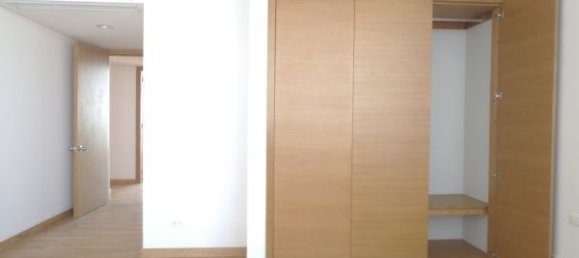 Квартира с 4 спальнями в Намтыльем, Вьетнам № 5449 5