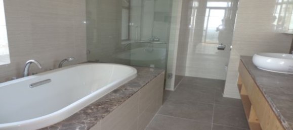 Квартира с 4 спальнями в Намтыльем, Вьетнам № 5449 8