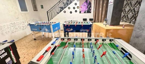 2 rooms Commercial property in Grugliasco, Italy No. 253161 4