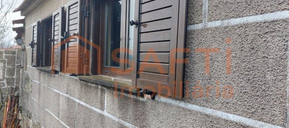 2 bedrooms House in Penso, Portugal No. 67073 8