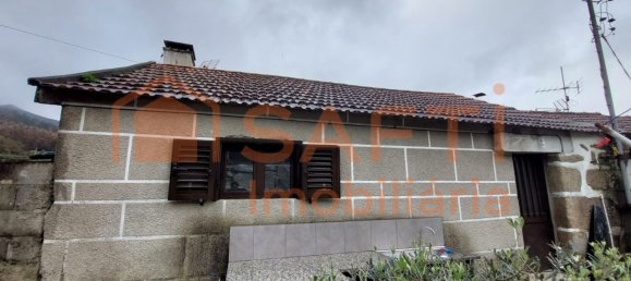 2 bedrooms House in Penso, Portugal No. 67073 6