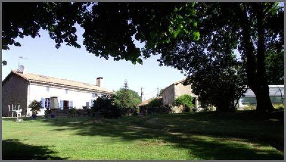 Casa T5 em Bressuire, France N.º 29373