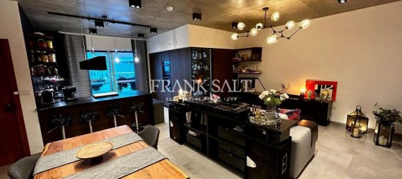 Maisonette de 3 dormitorios en Luqa, Malta No. 5125 3