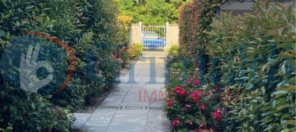 Apartamento de 3 habitaciónes en Lungavilla, Italy No. 6982 10