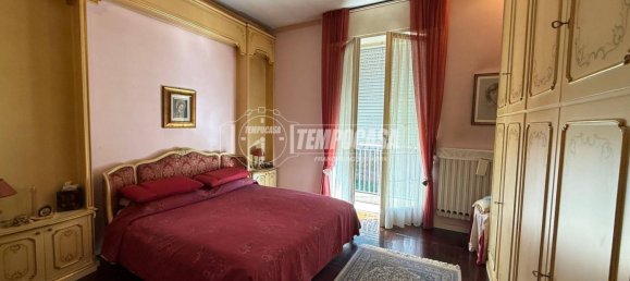 3 Schlafzimmer Villa in Busto Garolfo, Italy, Nr. 294991 4