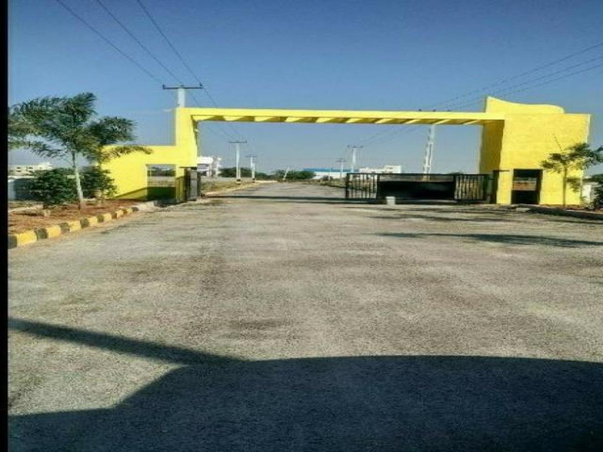  Land in Hyderabad, India No. 35870