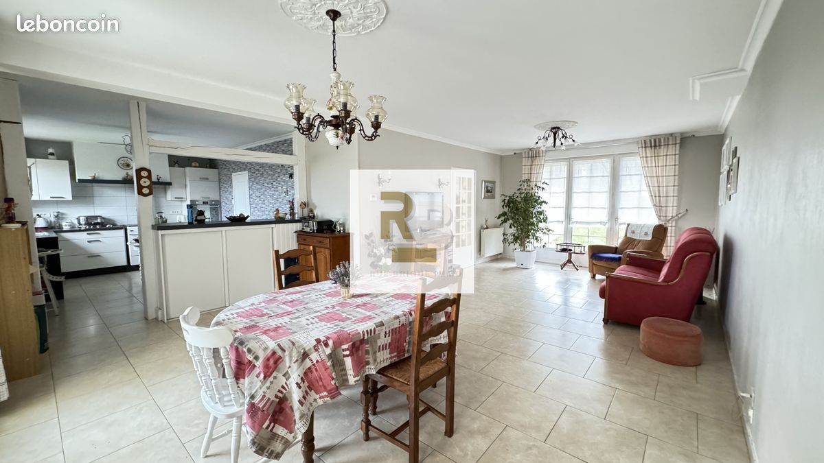 5 bedrooms House in Beugin, France No. 81332