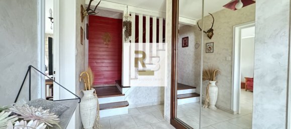 5 bedrooms House in Beugin, France No. 81332 13