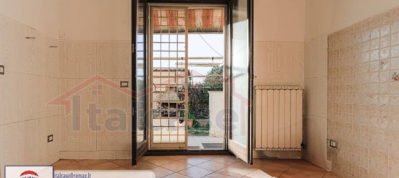 2 bedrooms Apartment in Rome, Italy No. 46706 11