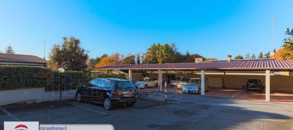 2 bedrooms Apartment in Rome, Italy No. 46706 48