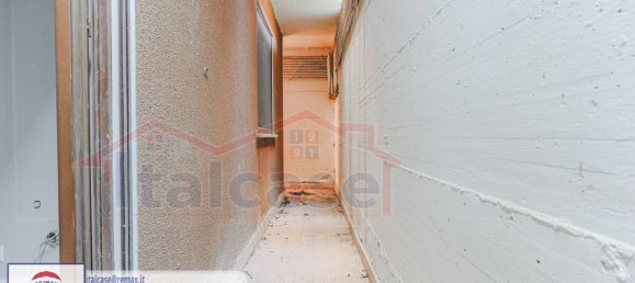 2 bedrooms Apartment in Rome, Italy No. 46706 31