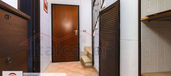 2 bedrooms Apartment in Rome, Italy No. 46706 39