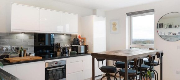 2 bedrooms Apartment in London, United Kingdom No. 3578 11