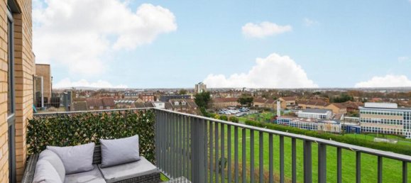 2 bedrooms Apartment in London, United Kingdom No. 3578 6