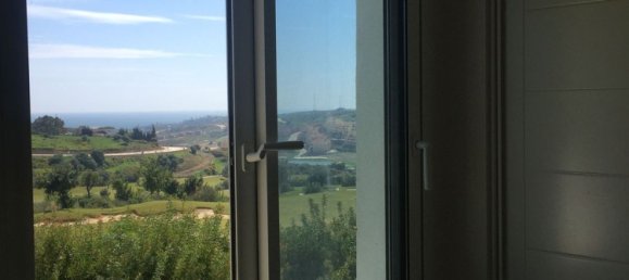 4 bedrooms Duplex in Estepona, Spain No. 147532 15