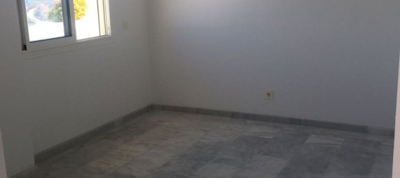 4 bedrooms Duplex in Estepona, Spain No. 147532 23