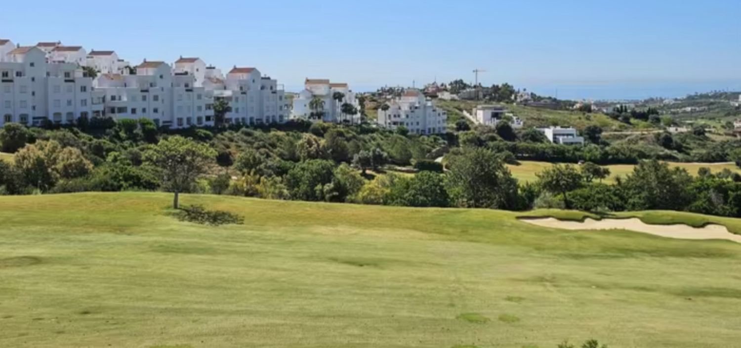 4 bedrooms Duplex in Estepona, Spain No. 147532