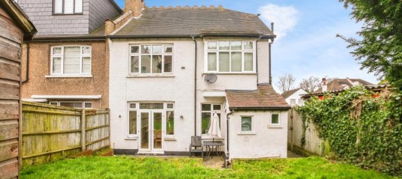 4 bedrooms House in South Croydon, United Kingdom No. 10473 16