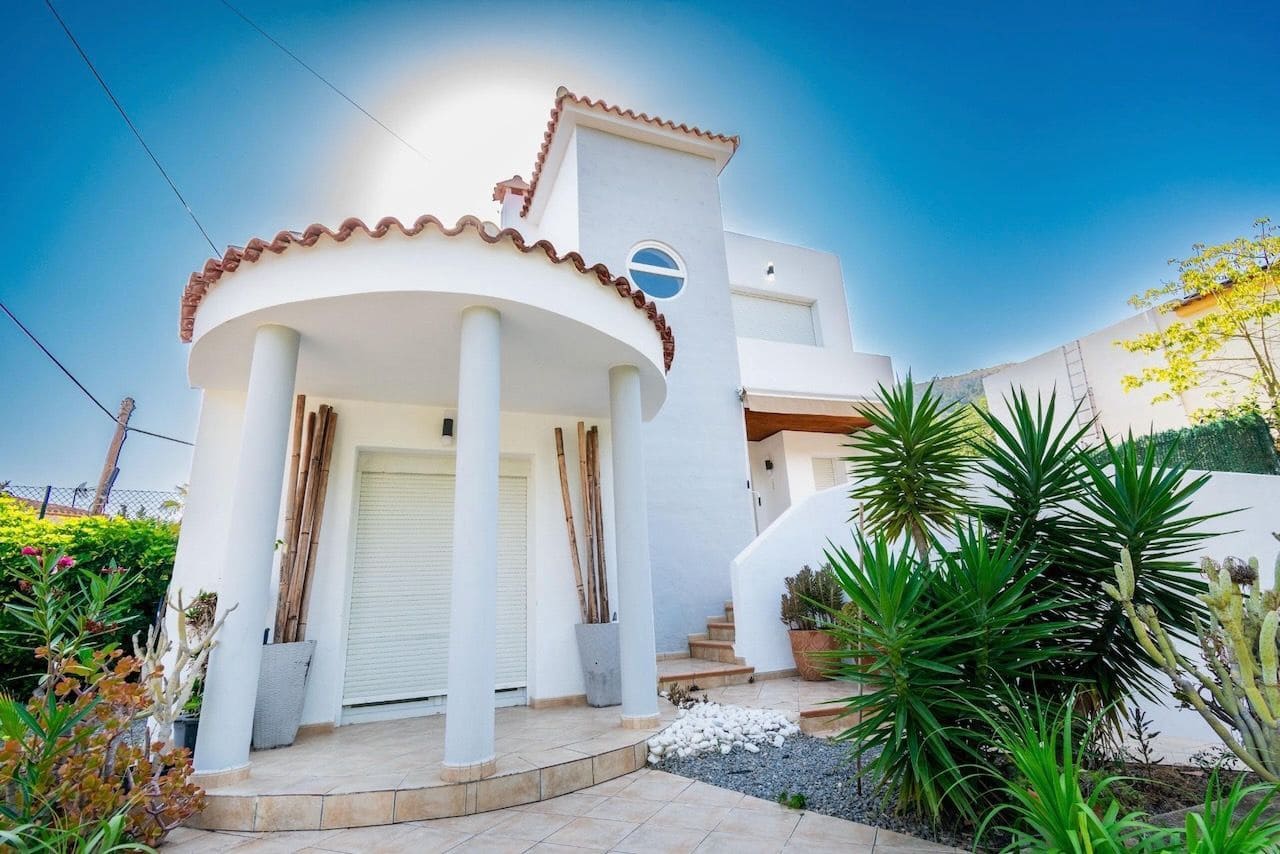 4 bedrooms House in L'Albir, Spain No. 223650