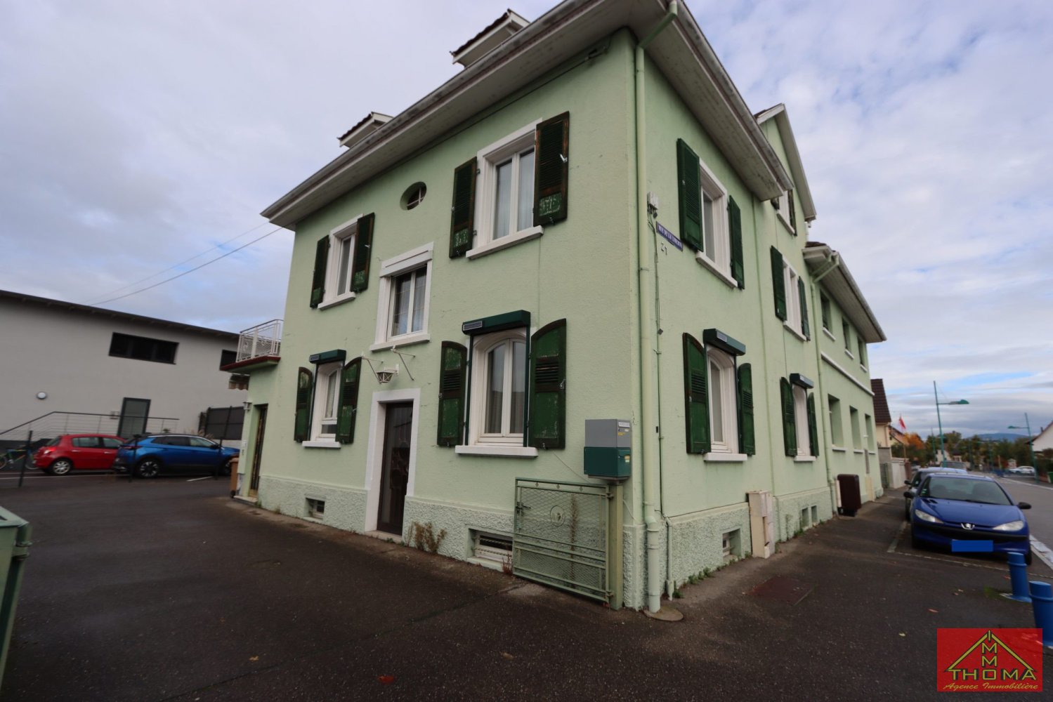 3 bedrooms House in Village-Neuf, France No. 83758