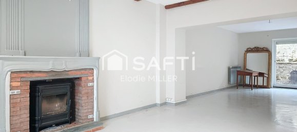 3 bedrooms House in Chavigny, France No. 51374 2