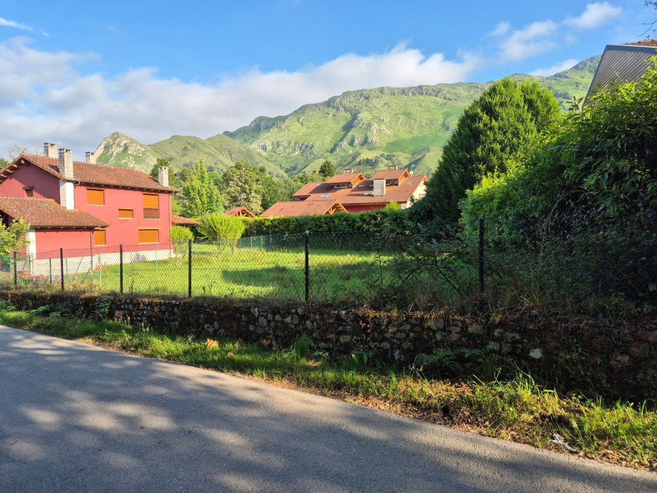  قطعة أرض في Asturias, Spain رقم 164463