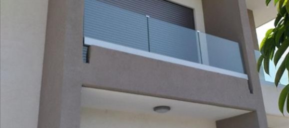 4 bedrooms Villa in Limassol, Cyprus No. 2205 3