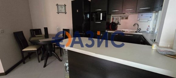 2 Schlafzimmer Wohnung in Nesebar, Bulgaria, Nr. 833 5