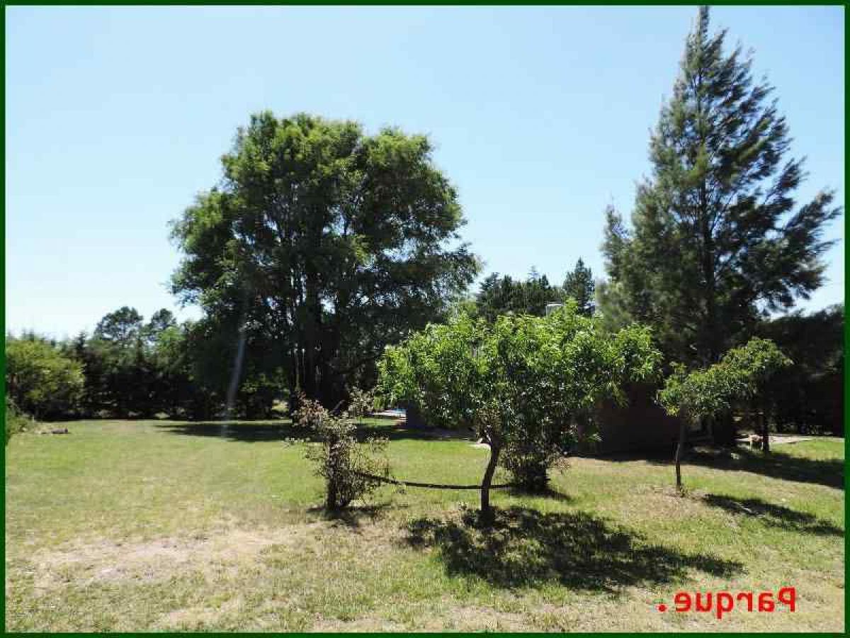 2 bedrooms House in Cordoba, Argentina No. 20867