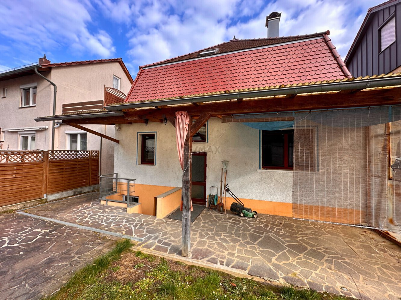 6 rooms Townhouse in Goppingen, Germany No. 301055