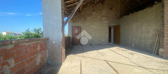 Casa de 3 dormitorios en Sale, Italy No. 167134 27