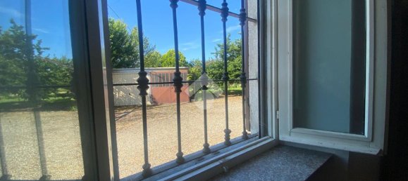 Casa de 3 dormitorios en Sale, Italy No. 167134 8