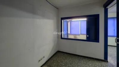 7 bedrooms Commercial property in Lleida, Spain No. 230432