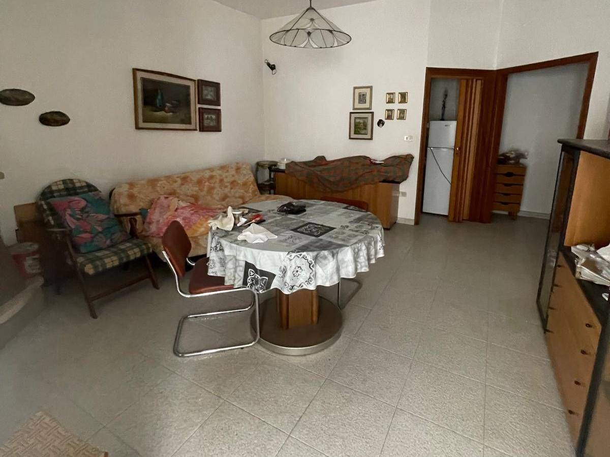 Apartamento de 3 habitaciónes en Ischitella, Italy No. 26017