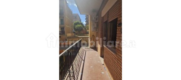 2 Schlafzimmer Wohnung in Monterotondo, Italy, Nr. 301230 4