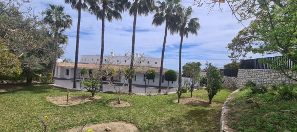 Дом с 8 спальнями в Бенальмадена, Испания № 147991 36