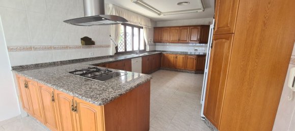 Дом с 8 спальнями в Бенальмадена, Испания № 147991 8