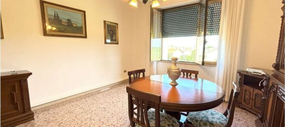 4 غرف نوم شقة في Pontedera, Italy رقم 364491 6