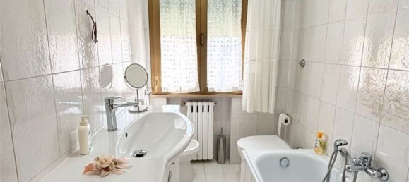 4 غرف نوم شقة في Pontedera, Italy رقم 364491 18