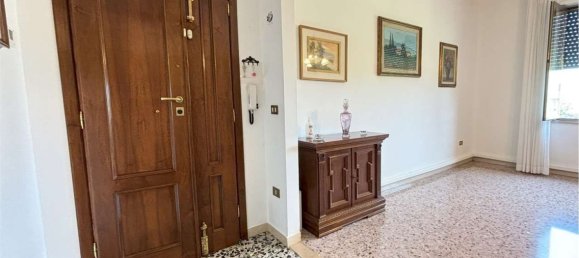 4 غرف نوم شقة في Pontedera, Italy رقم 364491 7