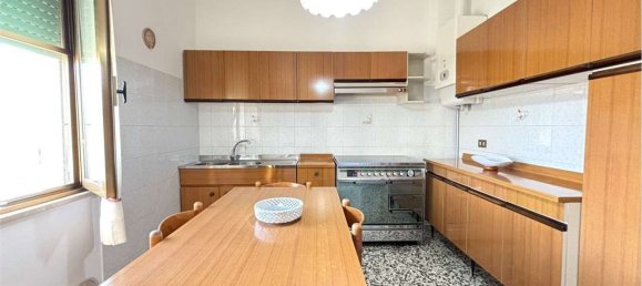 4 غرف نوم شقة في Pontedera, Italy رقم 364491 9