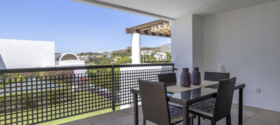 2 bedrooms Apartment in Benahavis, Spain No. 44844 7