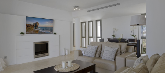 2 bedrooms Apartment in Benahavis, Spain No. 44844 12