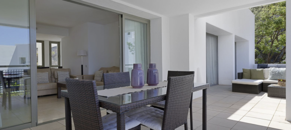 2 bedrooms Apartment in Benahavis, Spain No. 44844 8