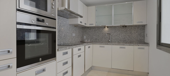 2 bedrooms Apartment in Benahavis, Spain No. 44844 13